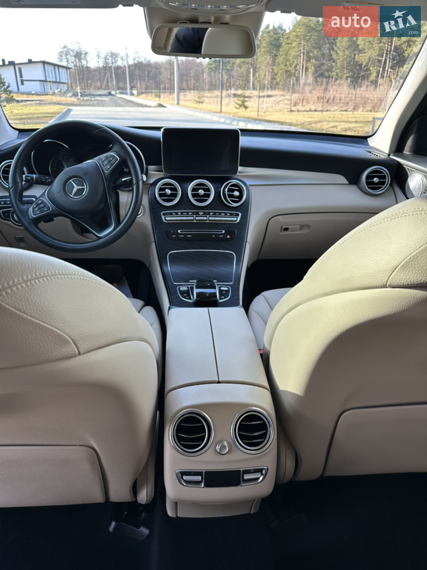 2019 Mercedes-Benz GLC - мініатюра 14