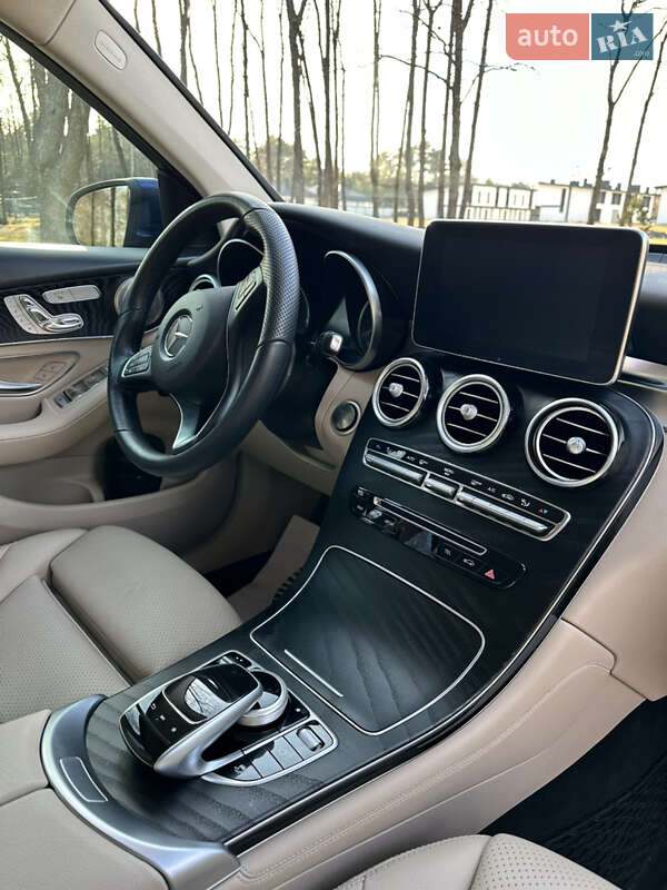 Внедорожник / Кроссовер Mercedes-Benz GLC-Class 2019 в Ковеле