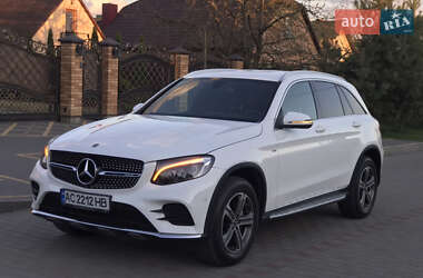 Внедорожник / Кроссовер Mercedes-Benz GLC-Class 2018 в 