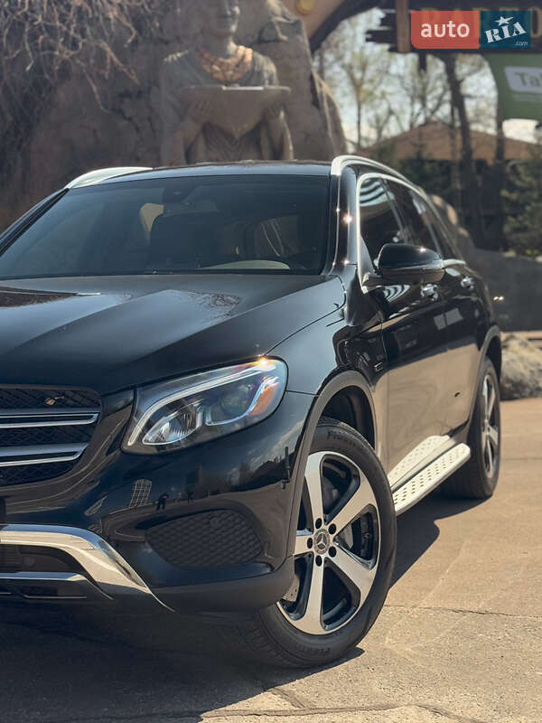 Позашляховик / Кросовер Mercedes-Benz GLC-Class 2019 в Дніпрі