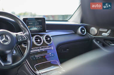 Позашляховик / Кросовер Mercedes-Benz GLC-Class 2015 в 
