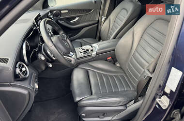 Внедорожник / Кроссовер Mercedes-Benz GLC-Class 2019 в 