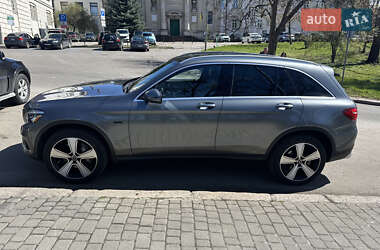 Позашляховик / Кросовер Mercedes-Benz GLC-Class 2019 в 