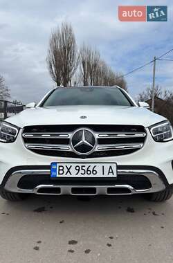 Внедорожник / Кроссовер Mercedes-Benz GLC-Class 2021 в 