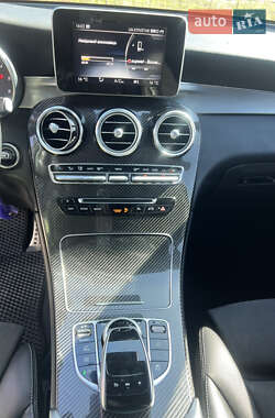 Внедорожник / Кроссовер Mercedes-Benz GLC-Class 2017 в 