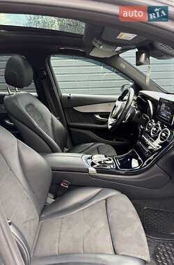 Внедорожник / Кроссовер Mercedes-Benz GLC-Class 2017 в 