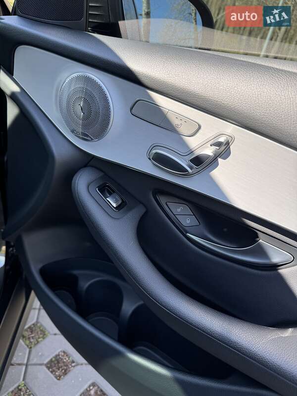 Внедорожник / Кроссовер Mercedes-Benz GLC-Class 2020 в Киеве