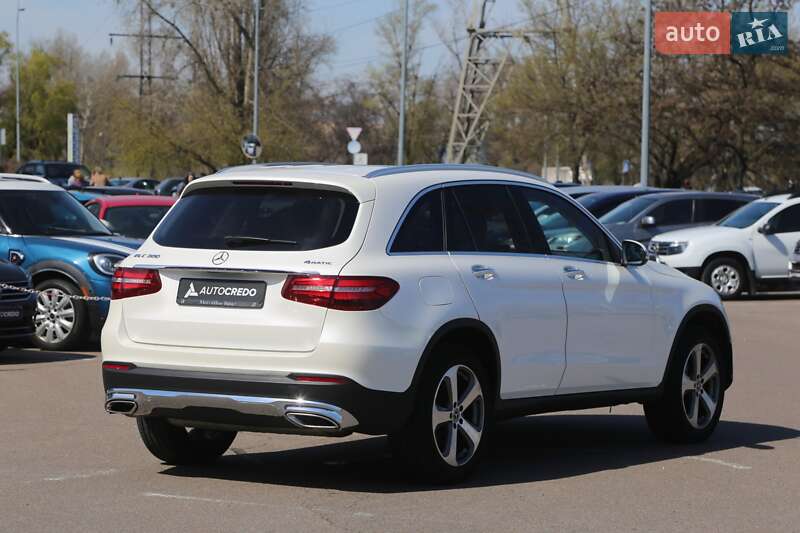Позашляховик / Кросовер Mercedes-Benz GLC-Class 2020 в Києві