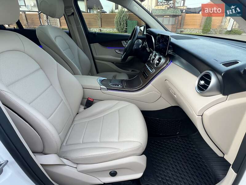 Внедорожник / Кроссовер Mercedes-Benz GLC-Class 2020 в Киеве фото 49 Внедорожник / Кроссовер Mercedes-Benz GLC-Class 2020 в Киеве