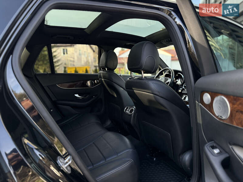 Внедорожник / Кроссовер Mercedes-Benz GLC-Class 2016 в Львове