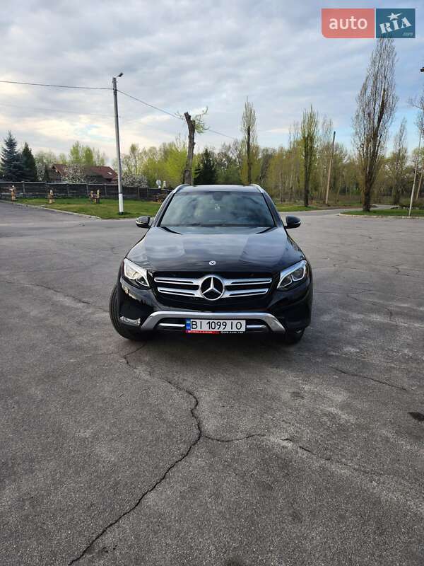 Внедорожник / Кроссовер Mercedes-Benz GLC-Class 2018 в Горишних Плавнях