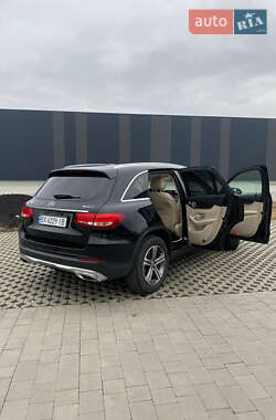 Внедорожник / Кроссовер Mercedes-Benz GLC-Class 2018 в 