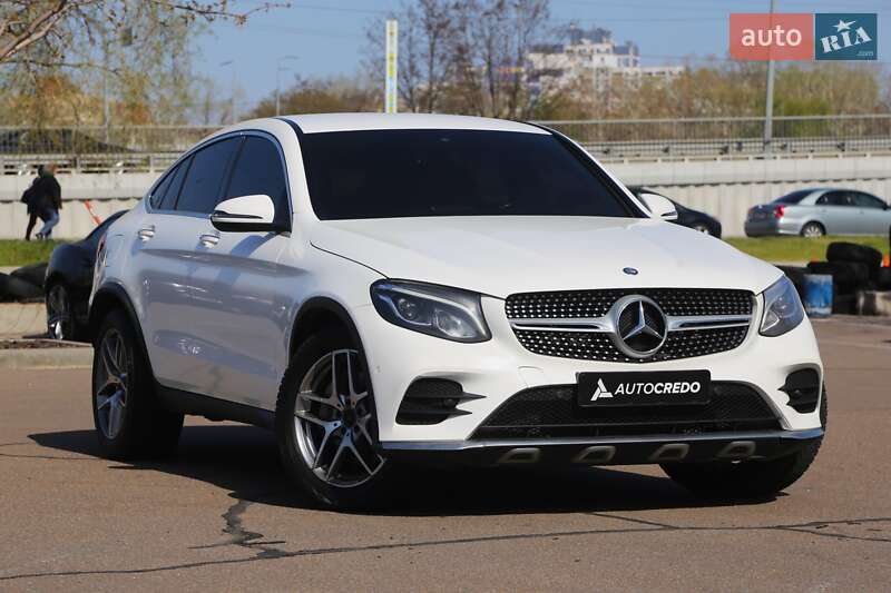 Внедорожник / Кроссовер Mercedes-Benz GLC-Class 2016 в 
