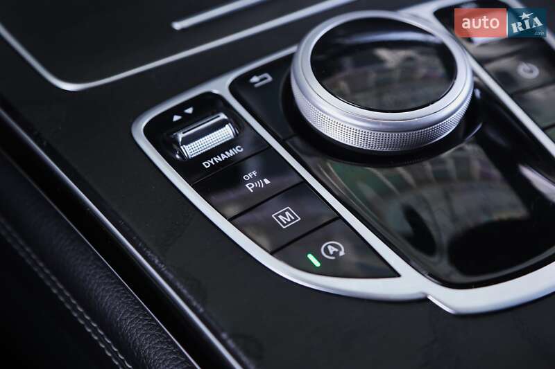Внедорожник / Кроссовер Mercedes-Benz GLC-Class 2016 в Киеве