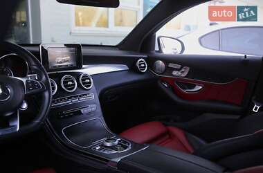 Внедорожник / Кроссовер Mercedes-Benz GLC-Class 2016 в 