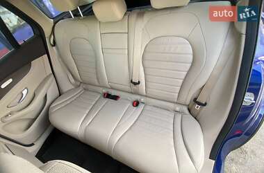 Внедорожник / Кроссовер Mercedes-Benz GLC-Class 2019 в 