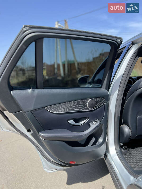Позашляховик / Кросовер Mercedes-Benz GLC-Class 2017 в Вінниці