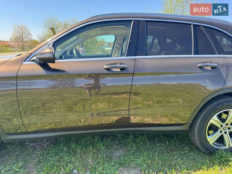 Внедорожник / Кроссовер Mercedes-Benz GLC-Class 2018 в Виннице