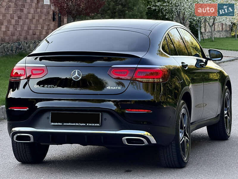 Mercedes-Benz GLC-Class 2023