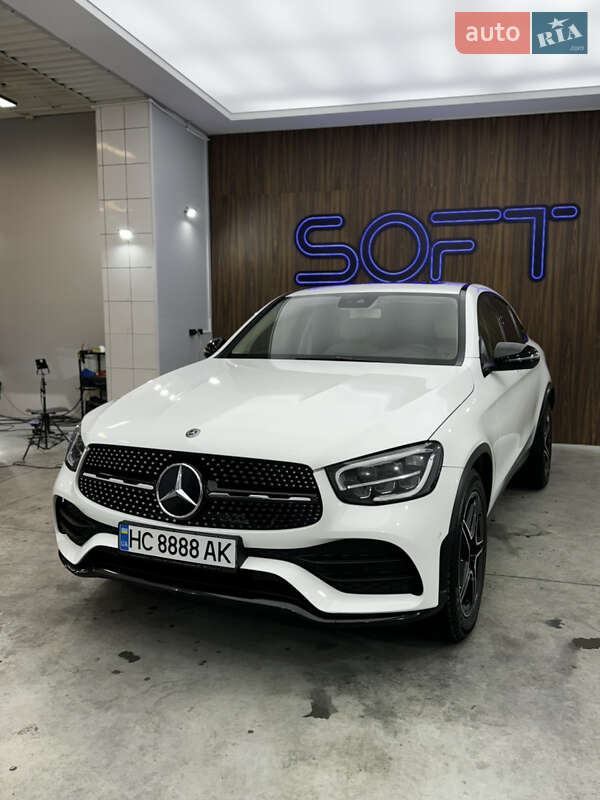 Mercedes-Benz GLC-Class 2019