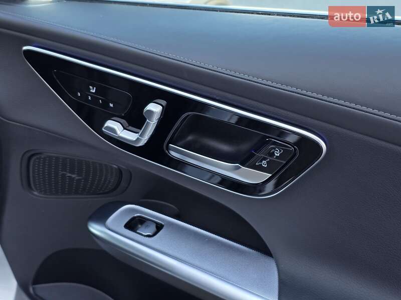 Внедорожник / Кроссовер Mercedes-Benz GLC-Class 2023 в Тернополе