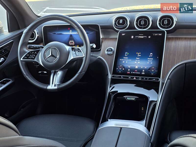 Внедорожник / Кроссовер Mercedes-Benz GLC-Class 2023 в Тернополе