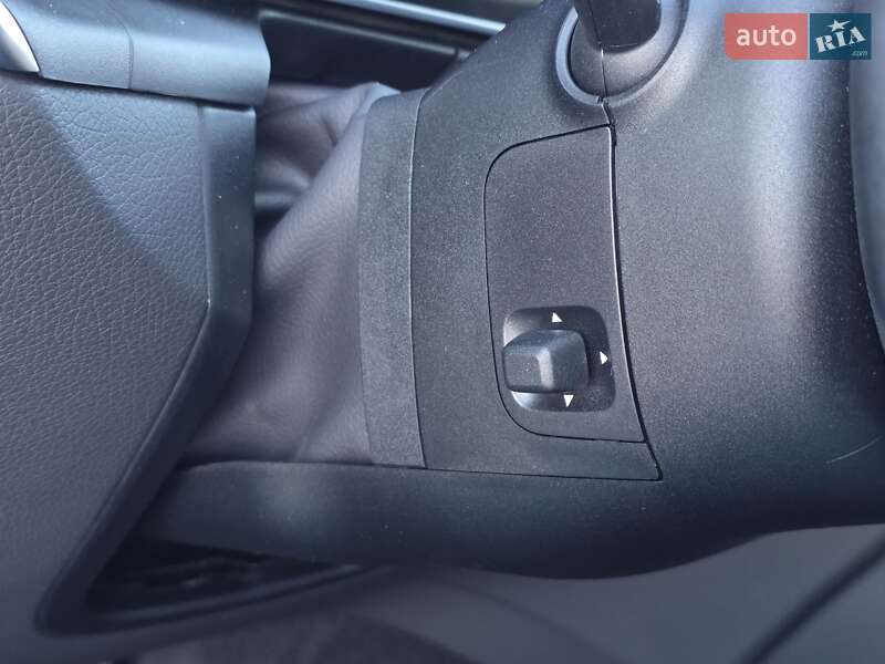 Внедорожник / Кроссовер Mercedes-Benz GLC-Class 2023 в Тернополе