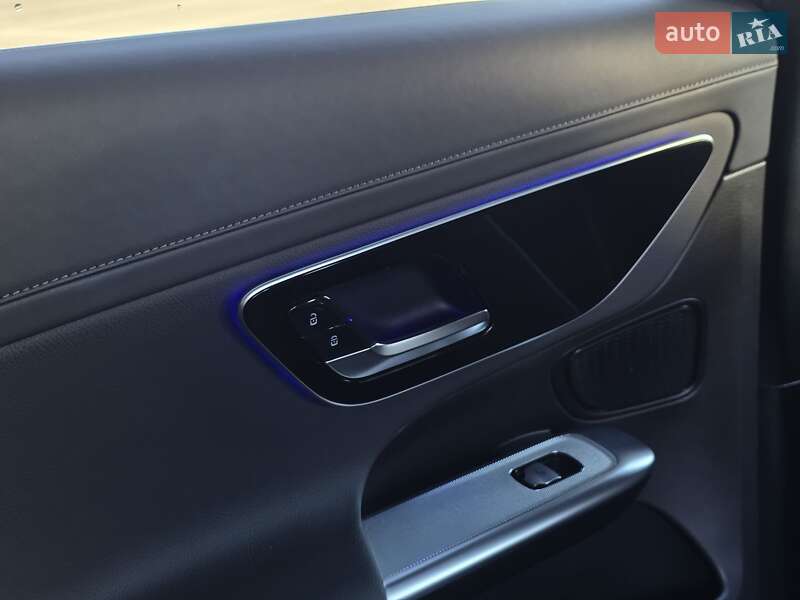 Внедорожник / Кроссовер Mercedes-Benz GLC-Class 2023 в Тернополе