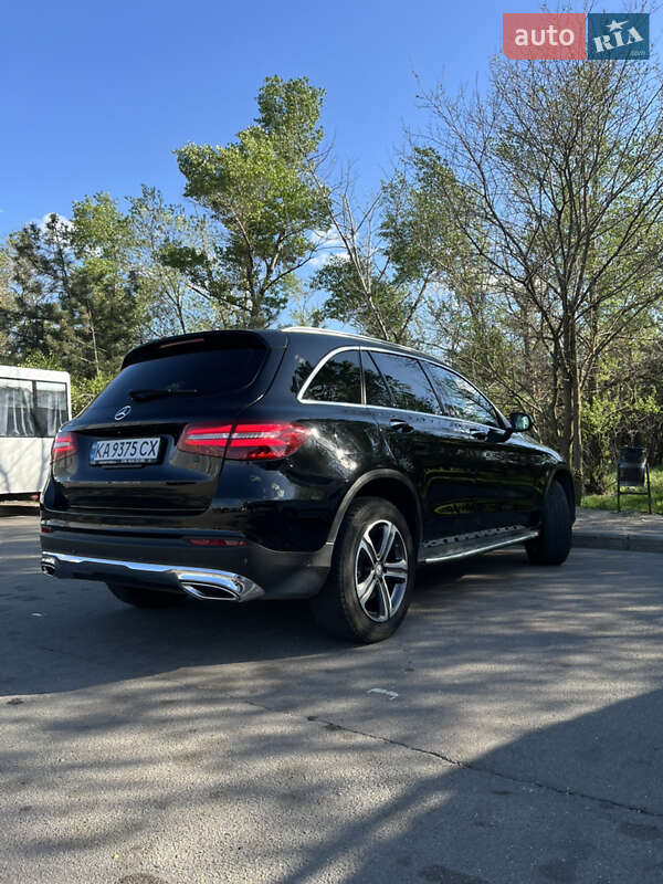 Внедорожник / Кроссовер Mercedes-Benz GLC-Class 2015 в Запорожье