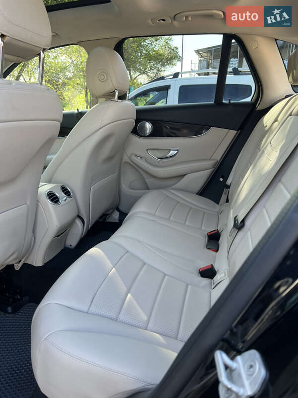 Позашляховик / Кросовер Mercedes-Benz GLC-Class 2015 в Запоріжжі