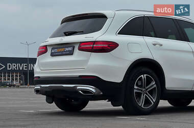 Позашляховик / Кросовер Mercedes-Benz GLC-Class 2017 в 