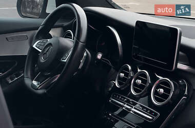 Позашляховик / Кросовер Mercedes-Benz GLC-Class 2017 в 