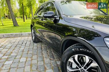 Внедорожник / Кроссовер Mercedes-Benz GLC-Class 2018 в 
