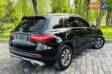 Внедорожник / Кроссовер Mercedes-Benz GLC-Class 2018 в 