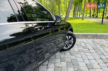 Внедорожник / Кроссовер Mercedes-Benz GLC-Class 2018 в 