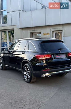 Позашляховик / Кросовер Mercedes-Benz GLC-Class 2016 в 