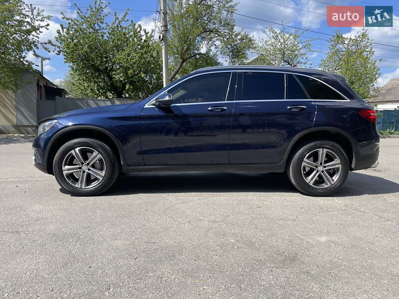 Позашляховик / Кросовер Mercedes-Benz GLC-Class 2016 в Харкові