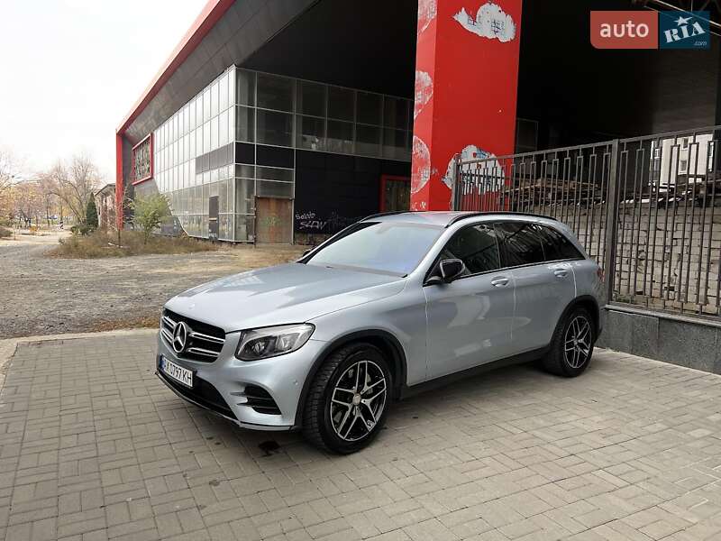 Позашляховик / Кросовер Mercedes-Benz GLC-Class 2015 в Києві