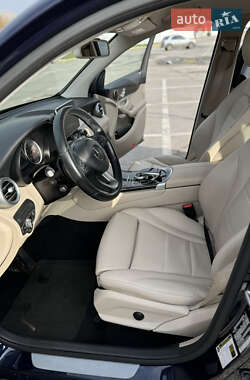 Внедорожник / Кроссовер Mercedes-Benz GLC-Class 2015 в 