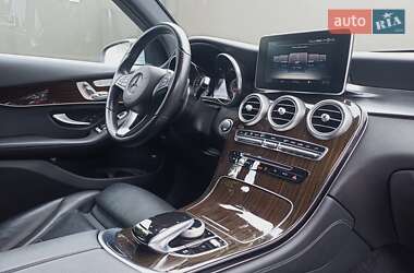 Внедорожник / Кроссовер Mercedes-Benz GLC-Class 2017 в 