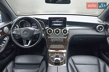 Внедорожник / Кроссовер Mercedes-Benz GLC-Class 2017 в 