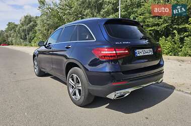 Внедорожник / Кроссовер Mercedes-Benz GLC-Class 2018 в 