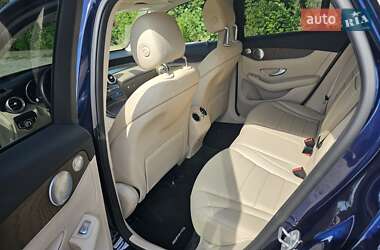 Внедорожник / Кроссовер Mercedes-Benz GLC-Class 2018 в 