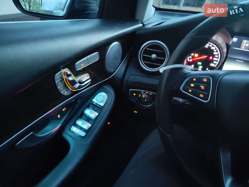 Внедорожник / Кроссовер Mercedes-Benz GLC-Class 2016 в Виннице