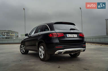 Внедорожник / Кроссовер Mercedes-Benz GLC-Class 2021 в 