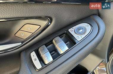Внедорожник / Кроссовер Mercedes-Benz GLC-Class 2016 в 