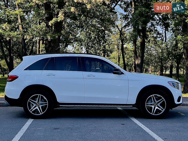 Внедорожник / Кроссовер Mercedes-Benz GLC-Class 2017 в Николаеве
