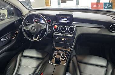 Внедорожник / Кроссовер Mercedes-Benz GLC-Class 2018 в 