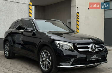 Позашляховик / Кросовер Mercedes-Benz GLC-Class 2017 в 