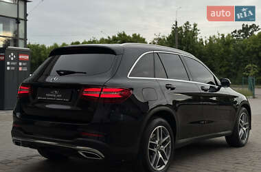Позашляховик / Кросовер Mercedes-Benz GLC-Class 2017 в 